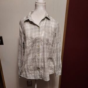 Old Navy  size M VGC arm pit to pit 18 shoulder down is 24 1/2